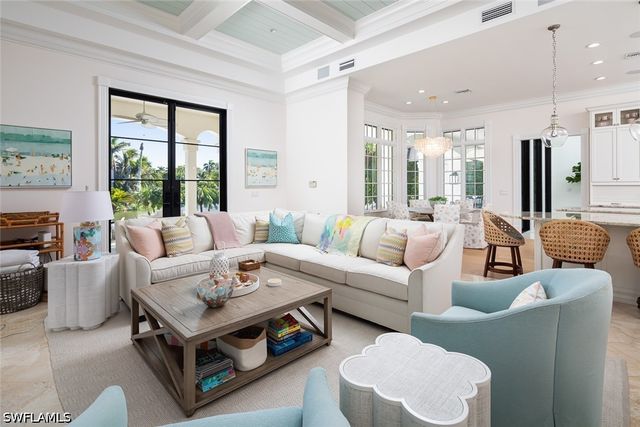 2595 Half Moon WALK, Naples, FL 34102