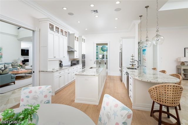 2595 Half Moon WALK, Naples, FL 34102