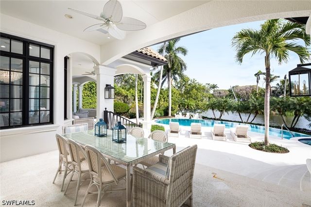 2595 Half Moon WALK, Naples, FL 34102