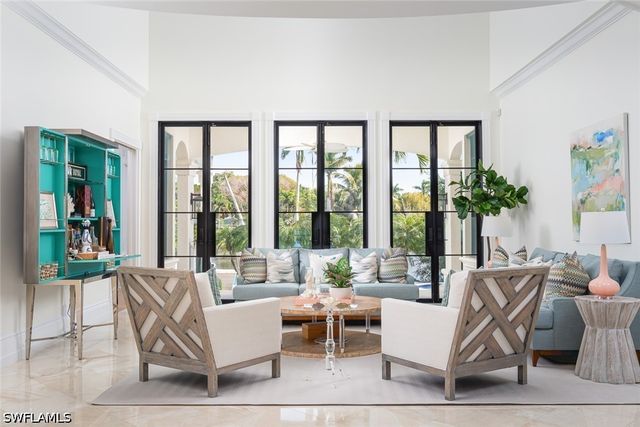 2595 Half Moon WALK, Naples, FL 34102