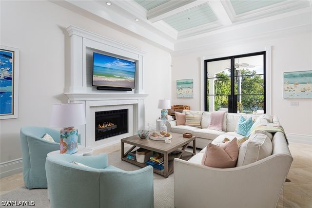 2595 Half Moon WALK, Naples, FL 34102