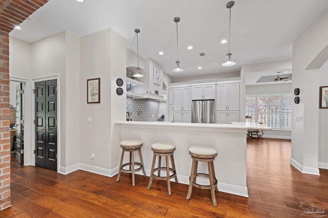 5917 Dahoon Dr, Pensacola, FL 32526