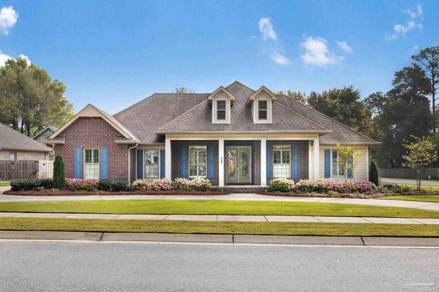 5917 Dahoon Dr, Pensacola, FL 32526