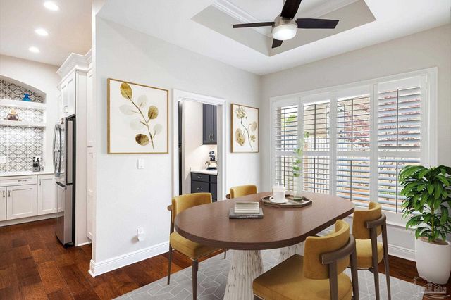 5917 Dahoon Dr, Pensacola, FL 32526