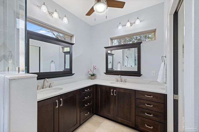 5917 Dahoon Dr, Pensacola, FL 32526