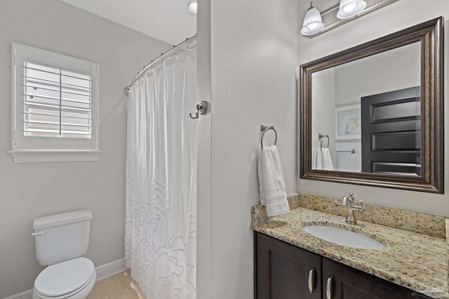 5917 Dahoon Dr, Pensacola, FL 32526