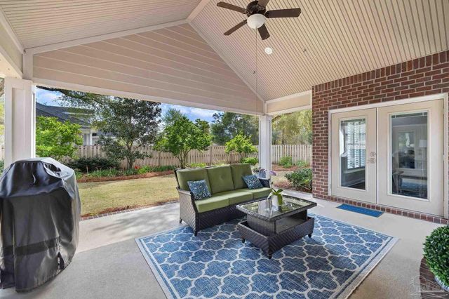 5917 Dahoon Dr, Pensacola, FL 32526