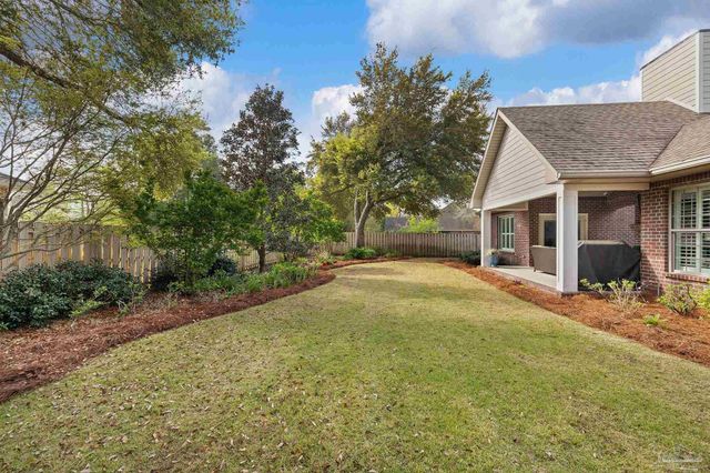 5917 Dahoon Dr, Pensacola, FL 32526