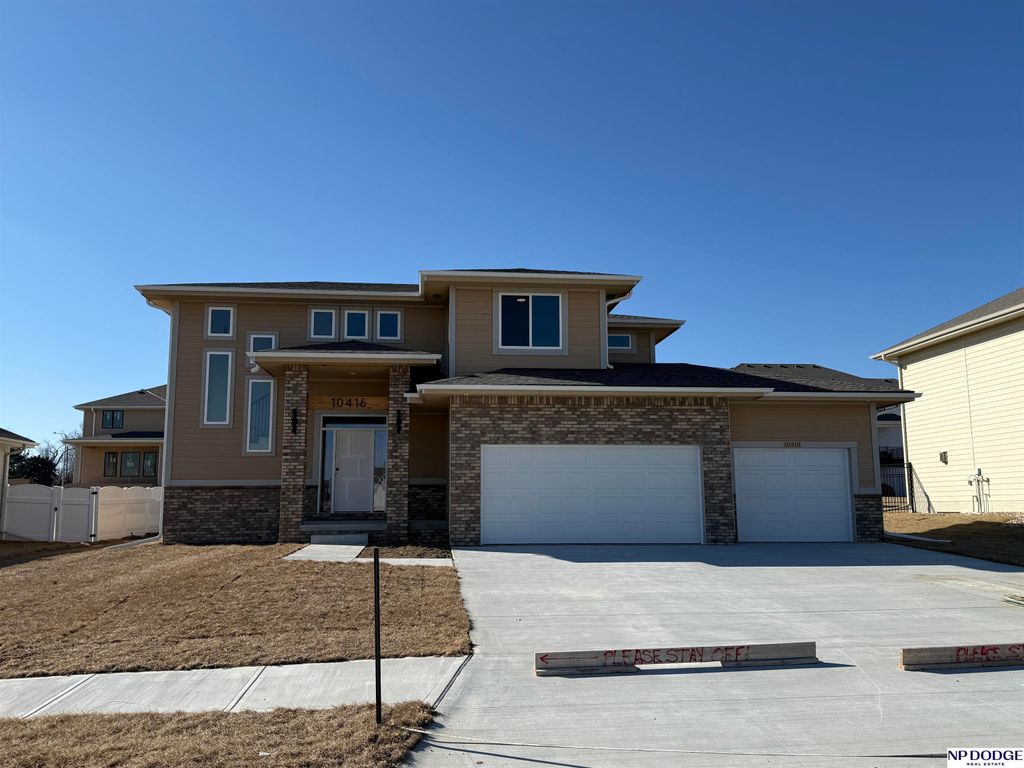 10416 S 191 Street, Omaha, NE 68136