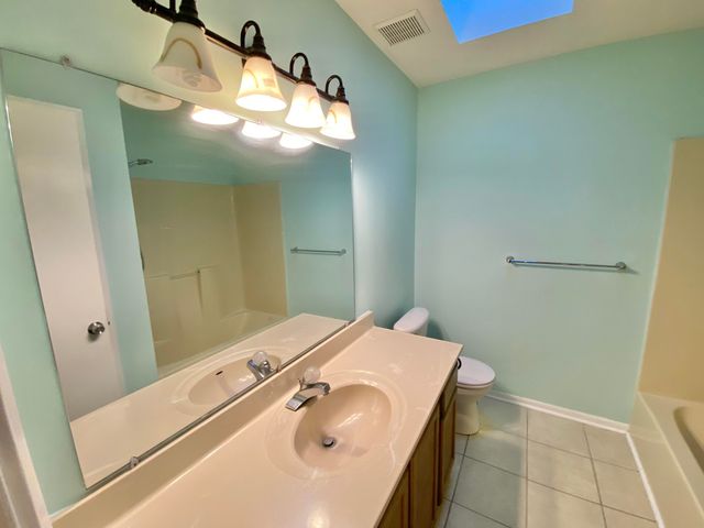 1063 Boulevard De La Parisienne, Mary Esther, FL 32569
