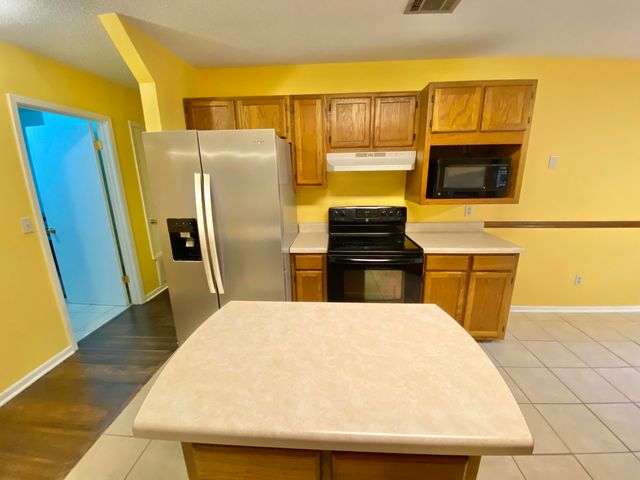 1063 Boulevard De La Parisienne, Mary Esther, FL 32569