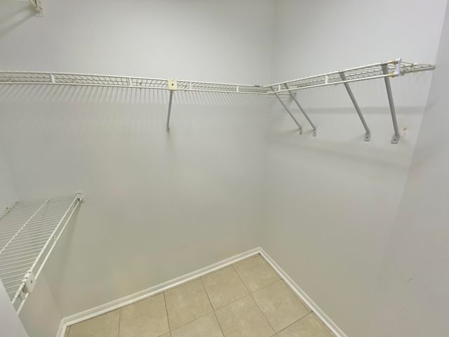 1063 Boulevard De La Parisienne, Mary Esther, FL 32569