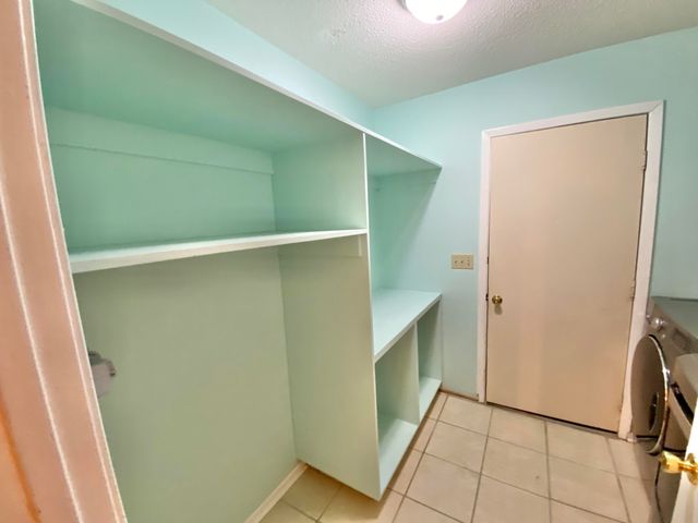 1063 Boulevard De La Parisienne, Mary Esther, FL 32569