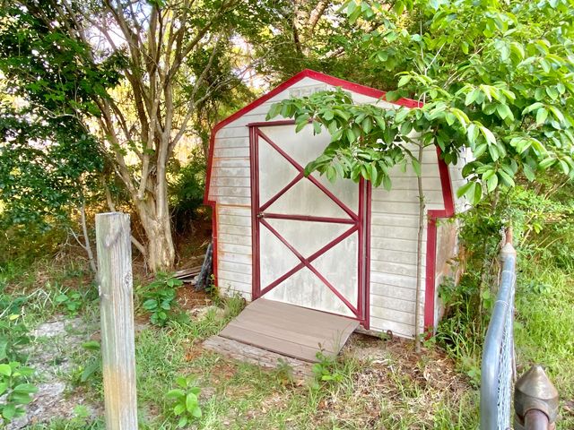 1063 Boulevard De La Parisienne, Mary Esther, FL 32569