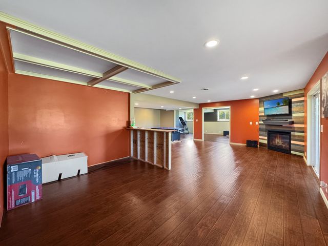 1063 Deervalley Drive, Varna, IL 61375