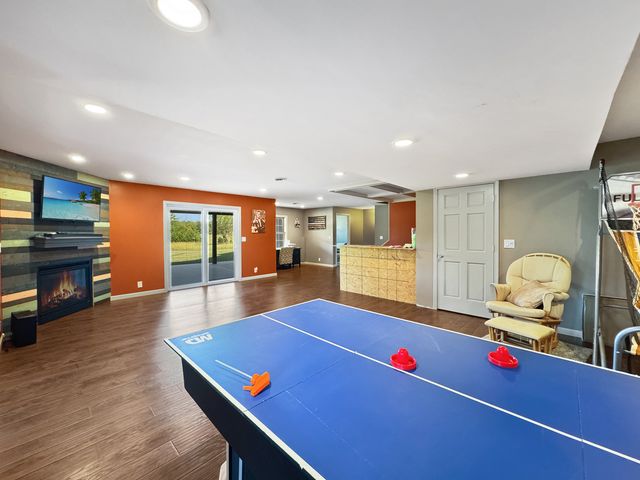 1063 Deervalley Drive, Varna, IL 61375