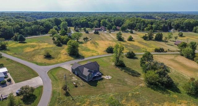 1063 Deervalley Drive, Varna, IL 61375