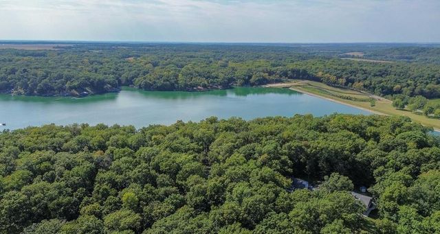 1063 Deervalley Drive, Varna, IL 61375