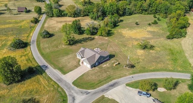 1063 Deervalley Drive, Varna, IL 61375