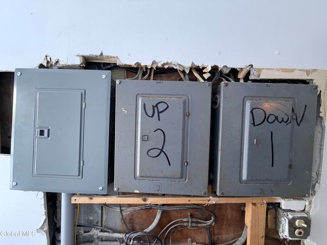 1333 Broadway, Watervliet, NY 12189