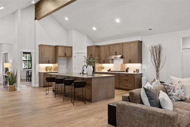 971 Domerie Park Loop, Cle Elum, WA 98922