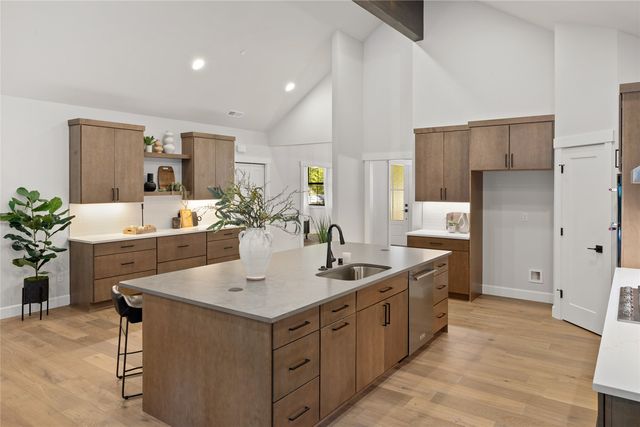 971 Domerie Park Loop, Cle Elum, WA 98922