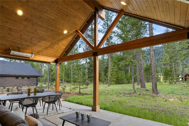 971 Domerie Park Loop, Cle Elum, WA 98922