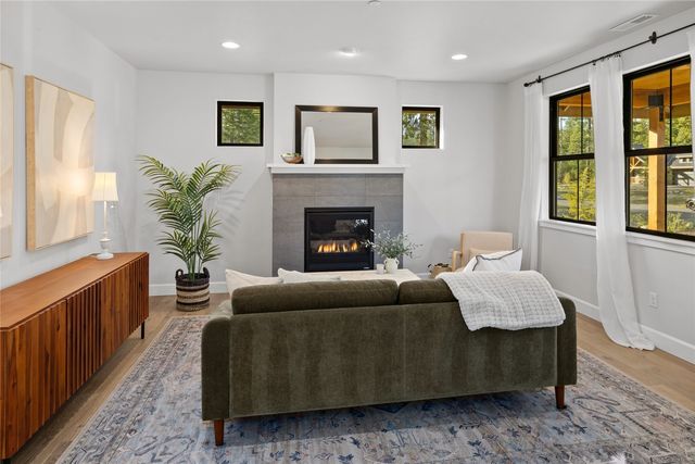 971 Domerie Park Loop, Cle Elum, WA 98922