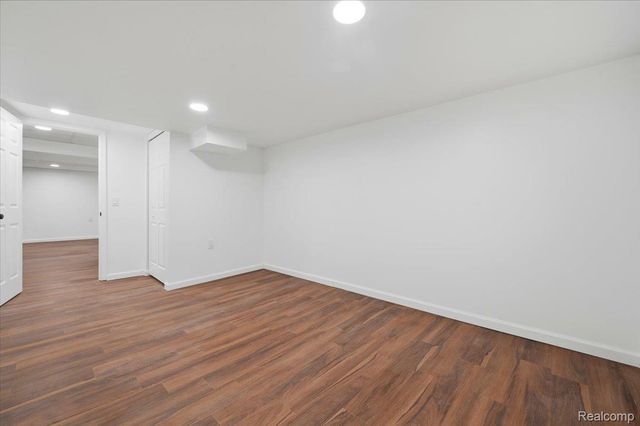 2938 Fox Hill Drive, Sterling Heights, MI 48310