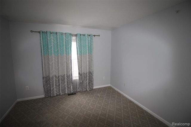 2224 Leighton Drive, Utica, MI 48317