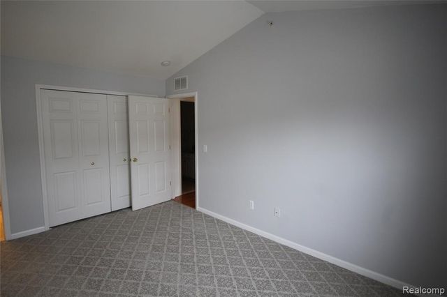 2224 Leighton Drive, Utica, MI 48317