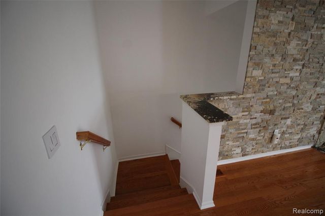 2224 Leighton Drive, Utica, MI 48317