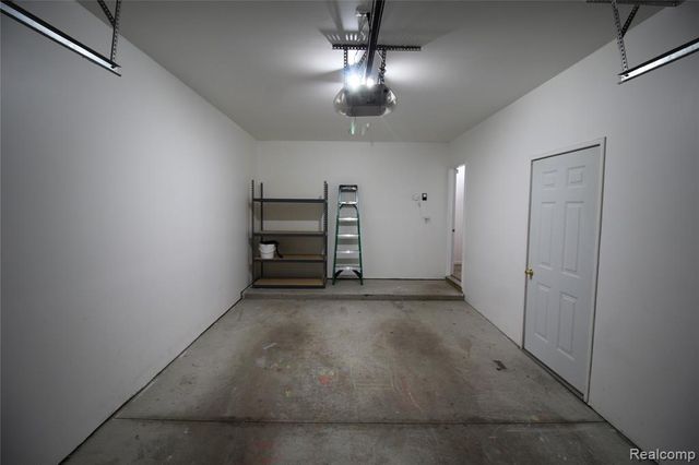 2224 Leighton Drive, Utica, MI 48317