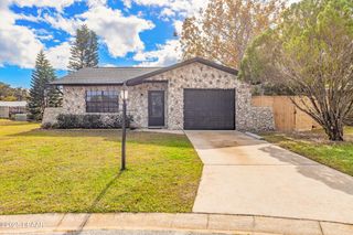 1316 Point Court, Port Orange, FL 32127