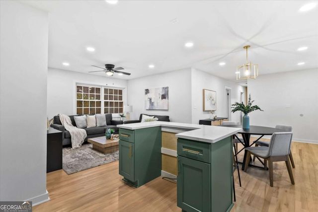 1891 Valley Ridge Dr SW, Atlanta, GA 30331