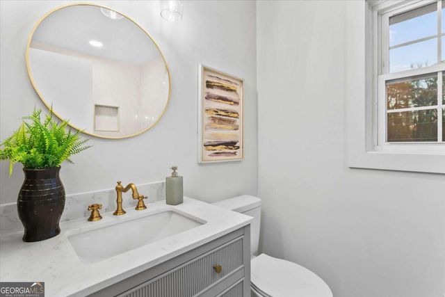 1891 Valley Ridge Dr SW, Atlanta, GA 30331