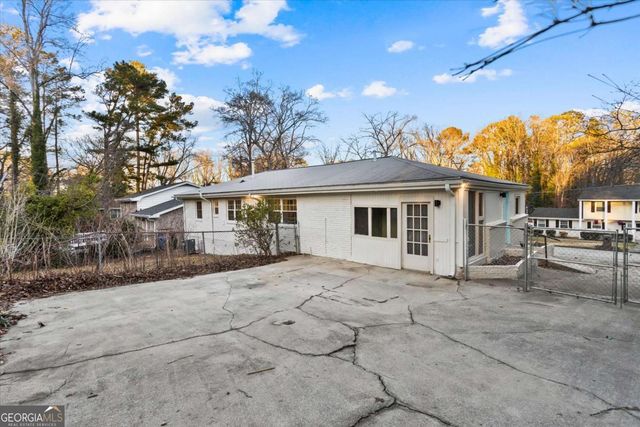 1891 Valley Ridge Dr SW, Atlanta, GA 30331