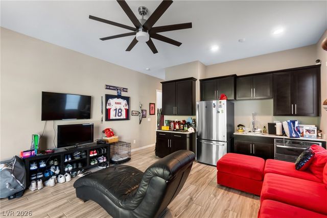 6165 Amber View Street, Las Vegas, NV 89135
