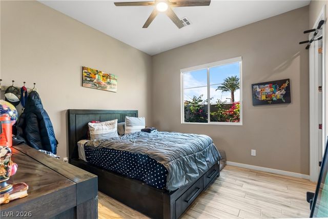 6165 Amber View Street, Las Vegas, NV 89135