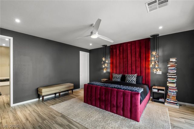 6165 Amber View Street, Las Vegas, NV 89135