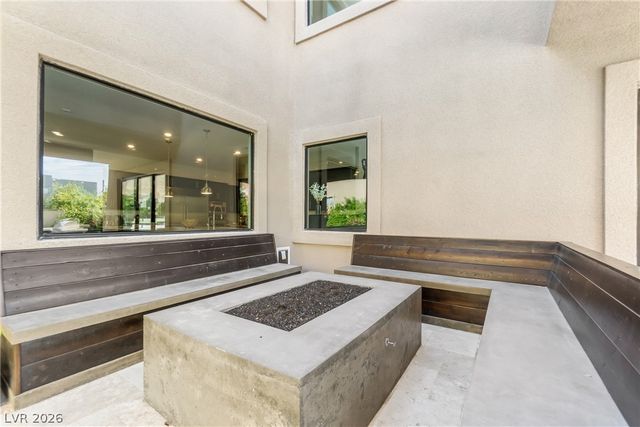 6165 Amber View Street, Las Vegas, NV 89135