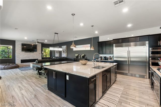 6165 Amber View Street, Las Vegas, NV 89135