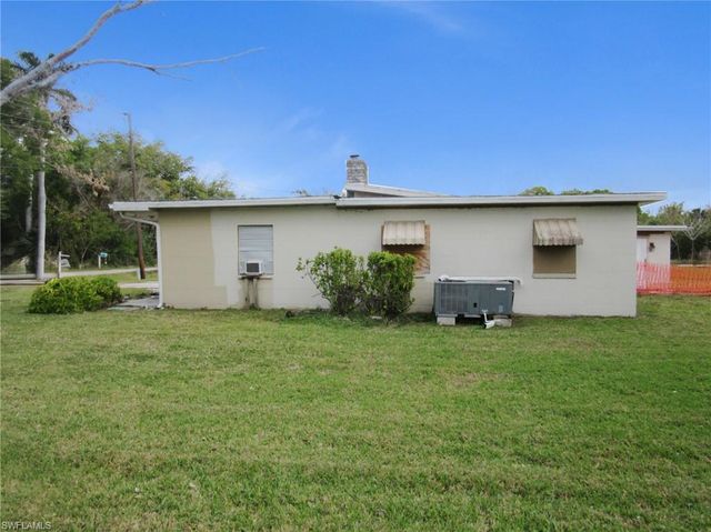 2009 Myrtle AVE, Punta Gorda, FL 33950