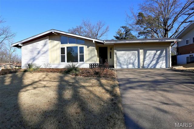 11151 Glacier Drive, Unincorporated, MO 63146