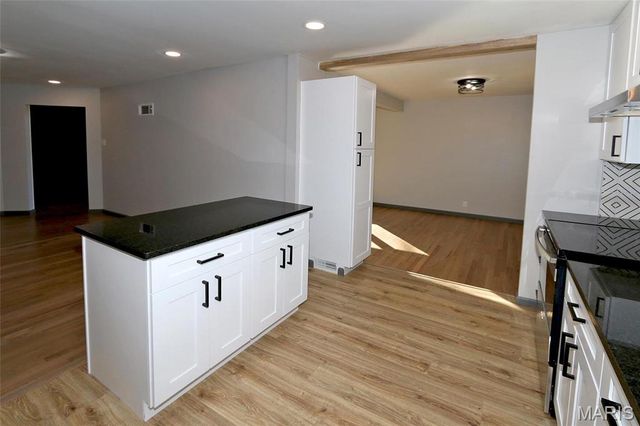 11151 Glacier Drive, Unincorporated, MO 63146