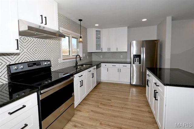 11151 Glacier Drive, Unincorporated, MO 63146