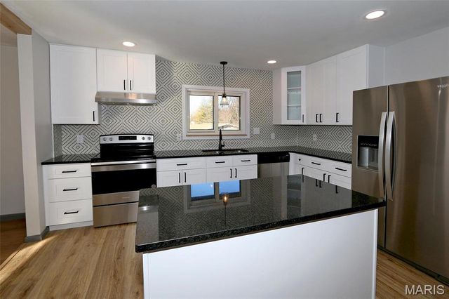 11151 Glacier Drive, Unincorporated, MO 63146