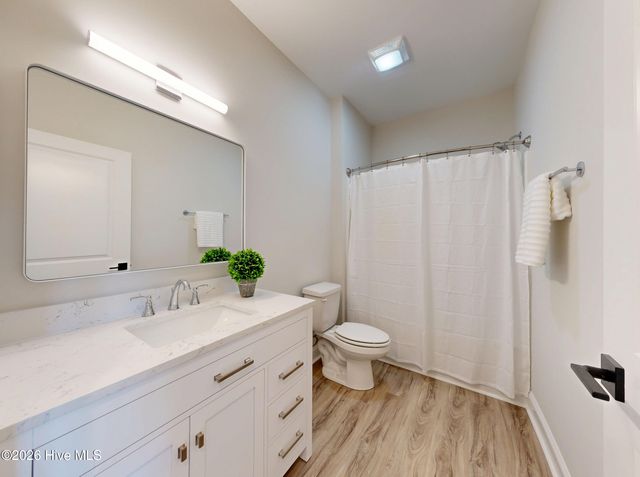 2212 S Kali Lane A, Greenville, NC 27834