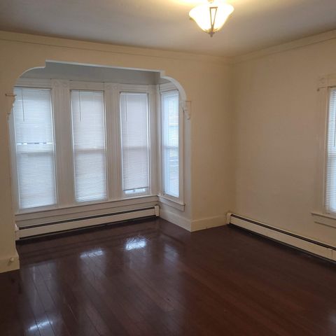 186 Dover St 1, Brockton, MA 02301