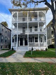 65 Burton Street 2, Bristol, RI 02809
